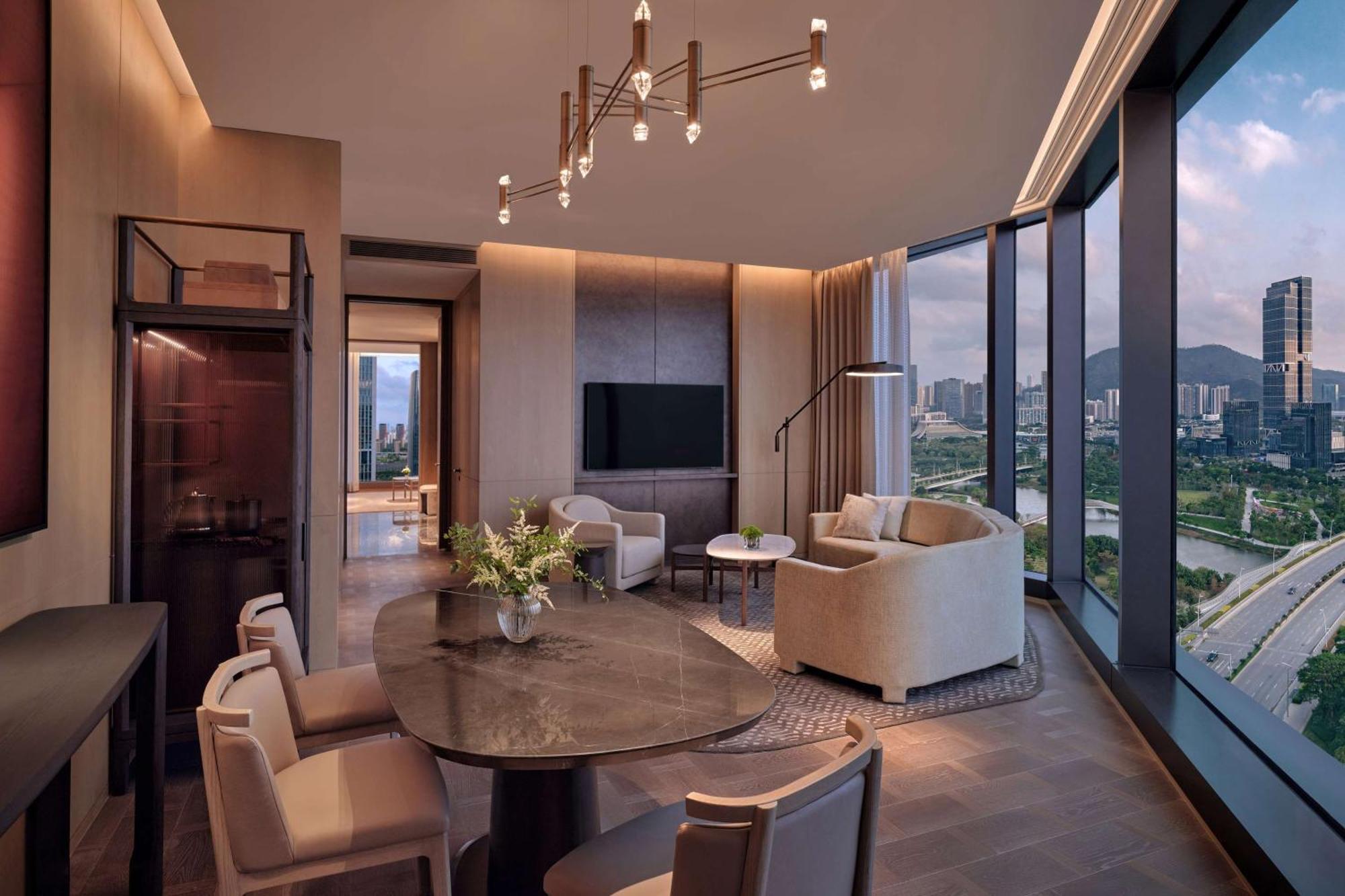 Conrad Shenzhen, The First Art Museum Hotel In Greater Bay Area With The Stunning Bay And Sunset View In The Hotel Terrace Exterior foto